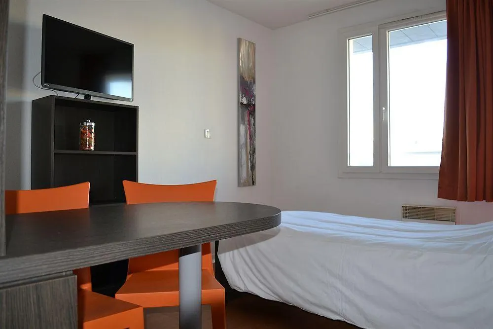 אביניון Aparthotel Sainte-Marthe 2*,  צרפת