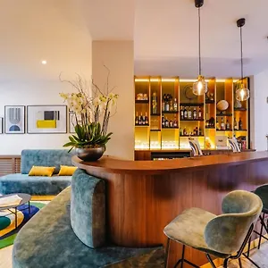 Timhotel Invalides Eiffel Отель Париж